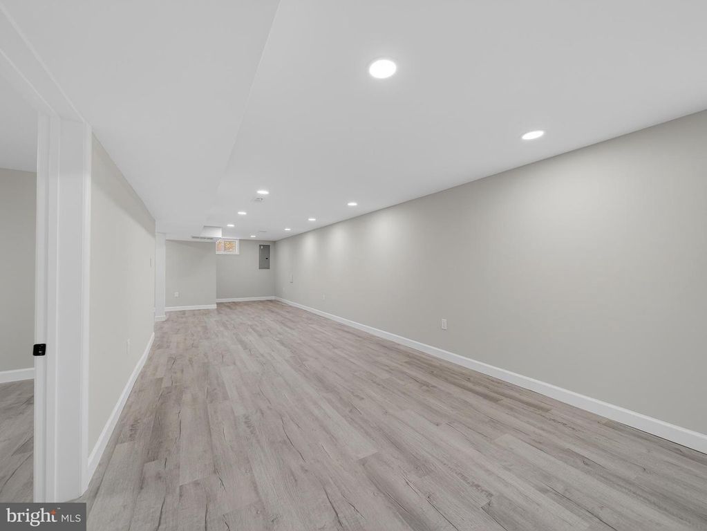 Image 33 of property listing at 4475 VIRGINIA AVE, Prince Frederick, MD 20678