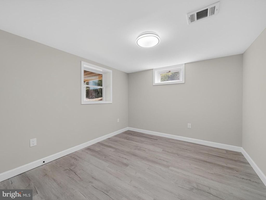 Image 34 of property listing at 4475 VIRGINIA AVE, Prince Frederick, MD 20678