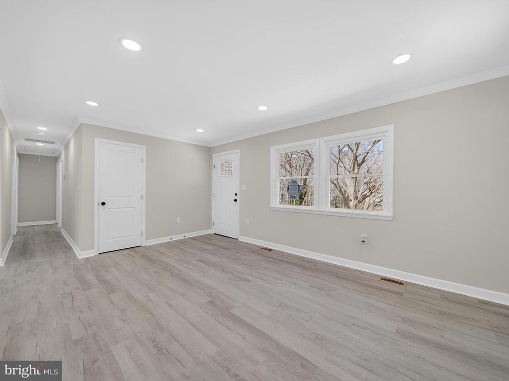 Image 6 of property listing at 4475 VIRGINIA AVE, Prince Frederick, MD 20678