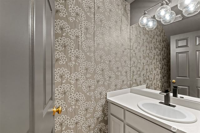 1902 Hideaway Place, Wenatchee, WA 98801