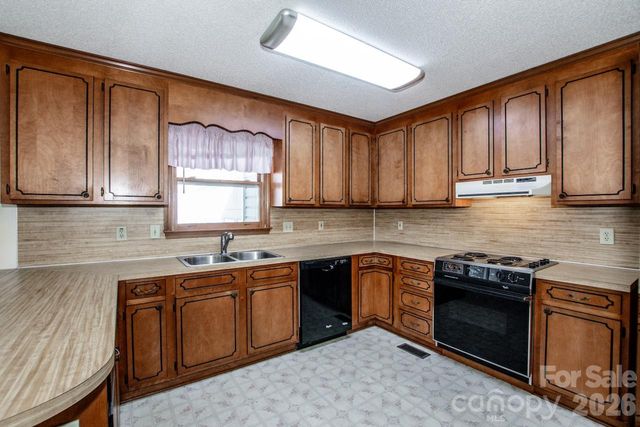 305 Keller Street, China Grove, NC 28023