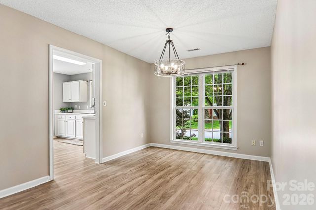 12 Wineberry Court, Fletcher, NC 28732
