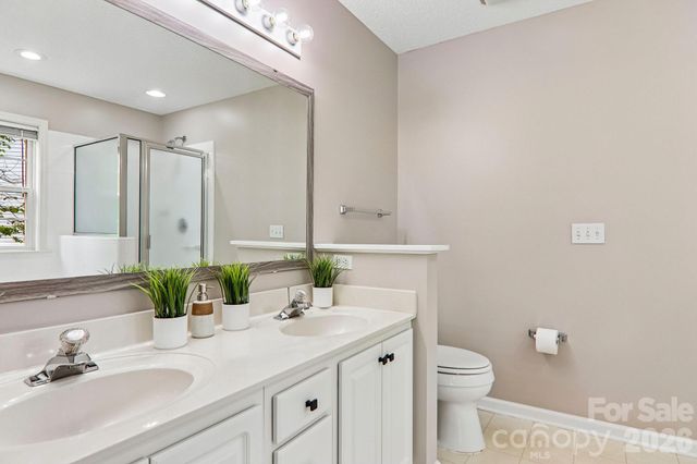 12 Wineberry Court, Fletcher, NC 28732