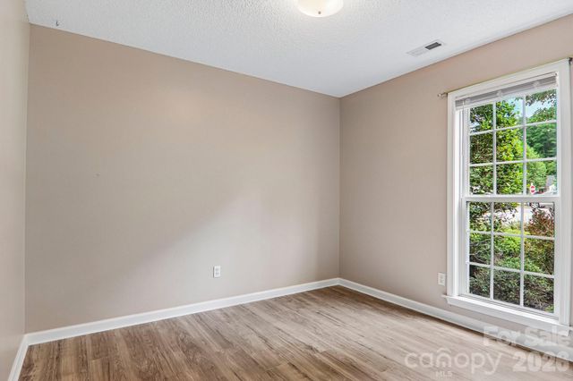 12 Wineberry Court, Fletcher, NC 28732