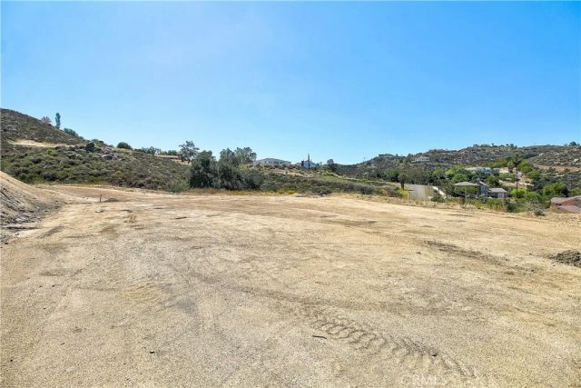20653 Mustang, Lake Mathews, CA 92570