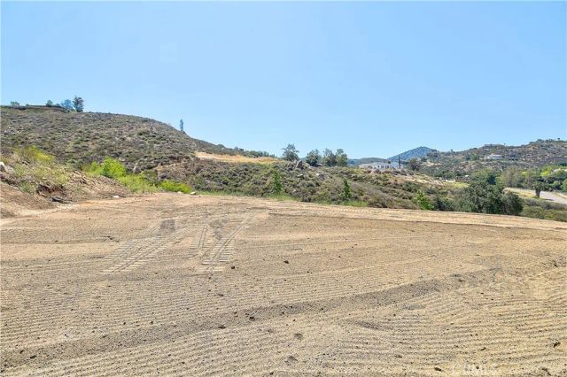 20653 Mustang, Lake Mathews, CA 92570