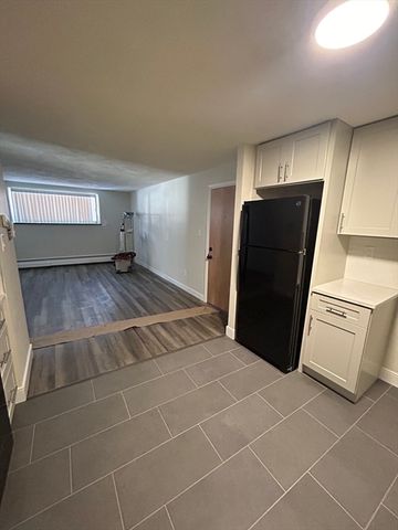 16 Walnut B2, Arlington, MA 02476