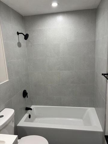 16 Walnut B2, Arlington, MA 02476