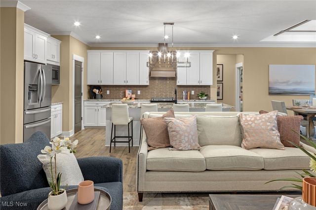 3374 White Willow Lane, Brunswick, OH 44212