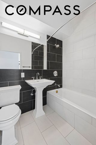 155 W 70th Street PH3A, New York City, NY 10023