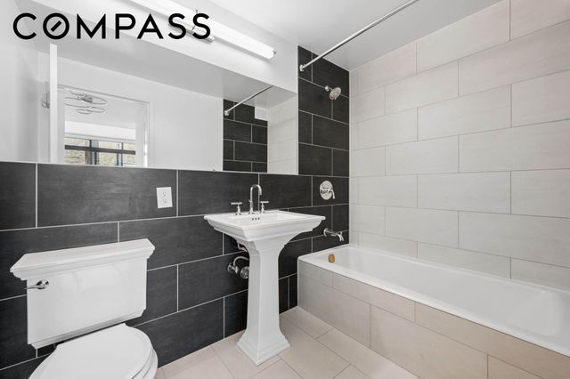 155 W 70th Street PH3A, New York City, NY 10023