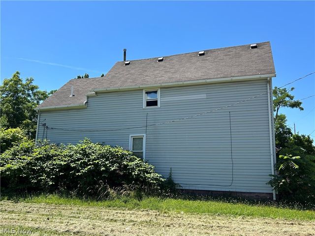 9418 Easton Avenue, Cleveland, OH 44104