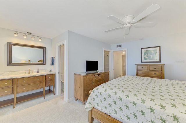 333 THE ESPLANADE N 305, Venice, FL 34285