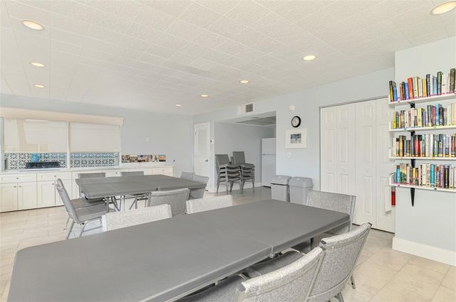 333 THE ESPLANADE N 305, Venice, FL 34285