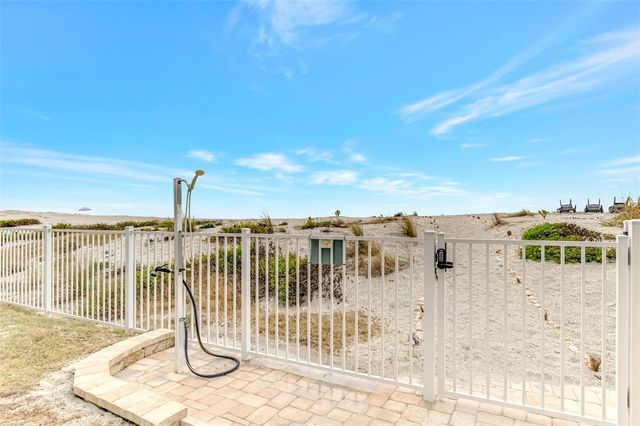 333 THE ESPLANADE N 305, Venice, FL 34285