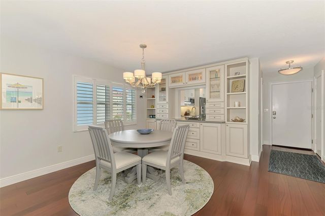 333 THE ESPLANADE N 305, Venice, FL 34285