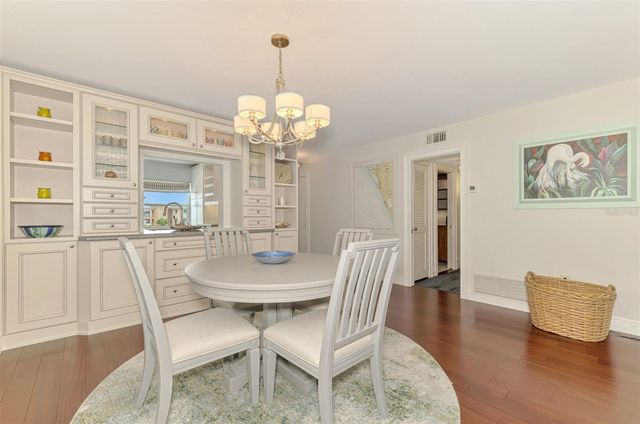 333 THE ESPLANADE N 305, Venice, FL 34285