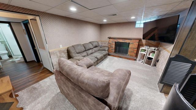 153 Central Avenue S, Richmond, MN 56368