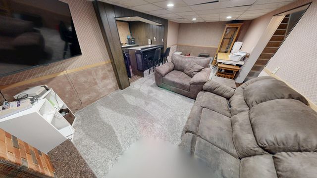 153 Central Avenue S, Richmond, MN 56368