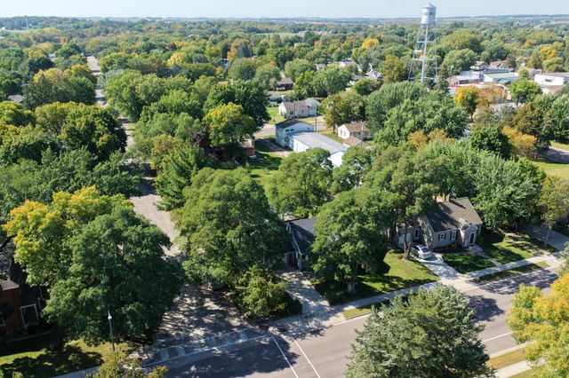 153 Central Avenue S, Richmond, MN 56368