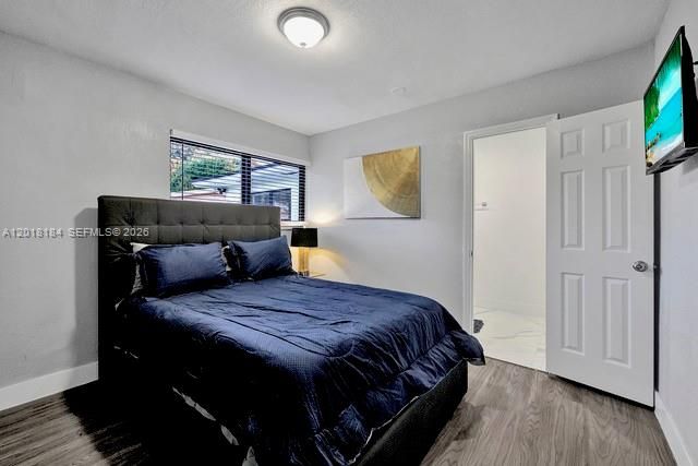 1324 NE 151st St 1324, North Miami Beach, FL 33162