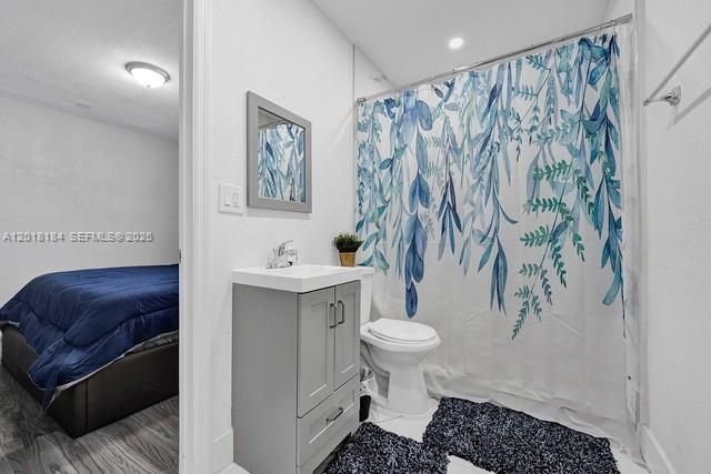 1324 NE 151st St 1324, North Miami Beach, FL 33162