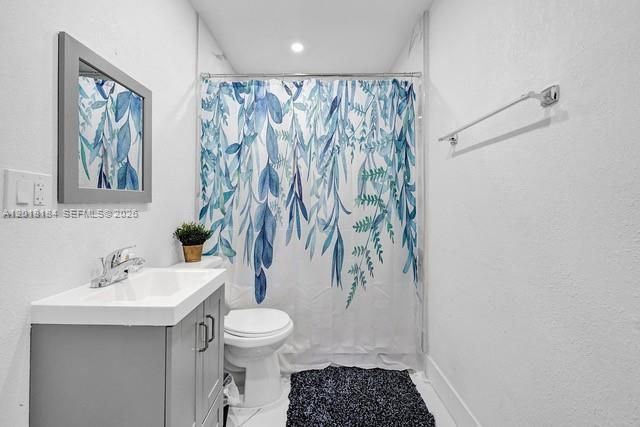 1324 NE 151st St 1324, North Miami Beach, FL 33162