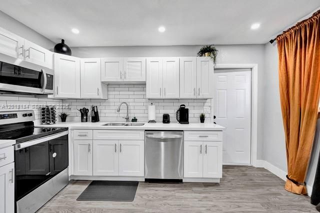 1324 NE 151st St 1324, North Miami Beach, FL 33162