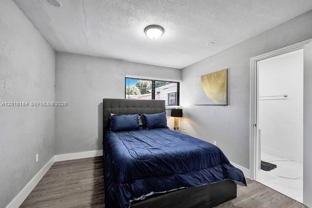 1324 NE 151st St 1324, North Miami Beach, FL 33162