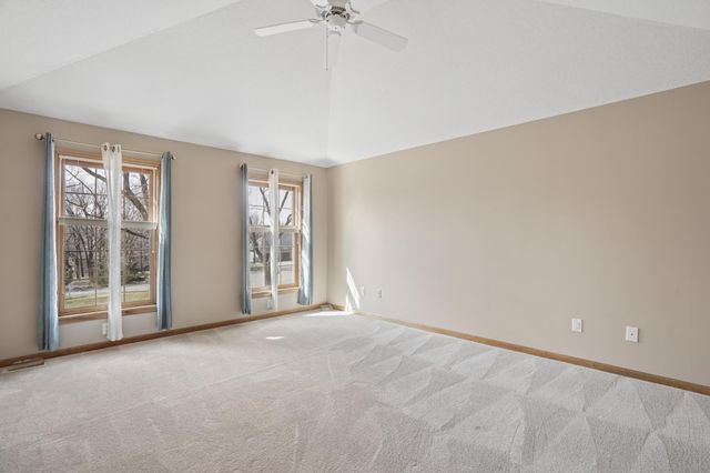 8781 Royal Court NW, Anoka, MN 55303