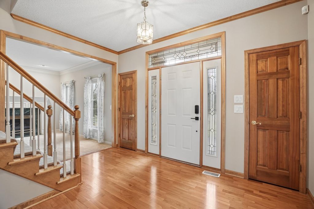 8781 Royal Court NW, Anoka, MN 55303 — exterior