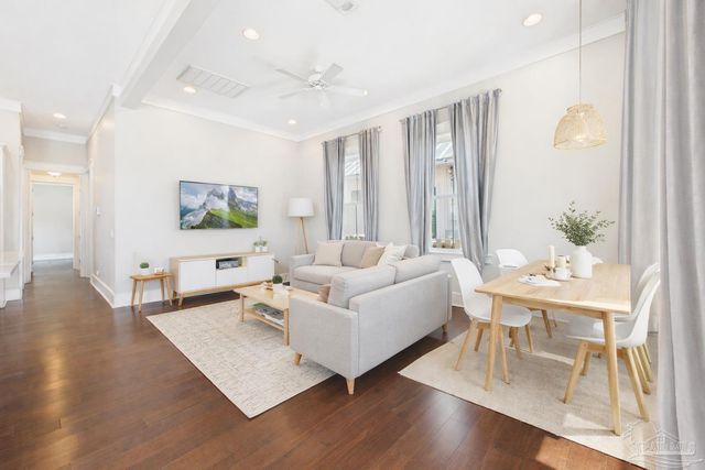 520 W Gregory St, Pensacola, FL 32502