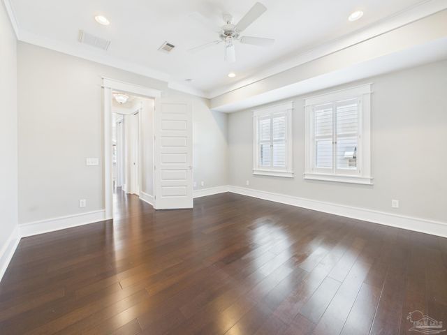 520 W Gregory St, Pensacola, FL 32502