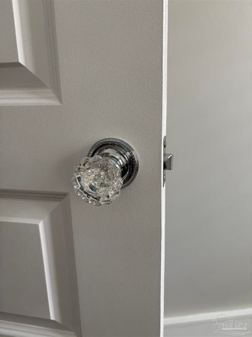 520 W Gregory St, Pensacola, FL 32502