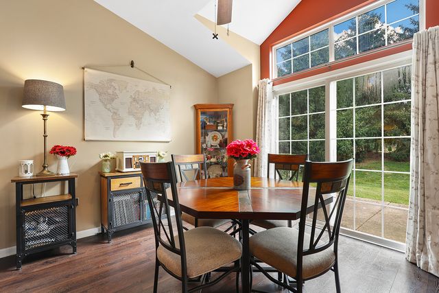 2803 Rutland Circle 102, Naperville, IL 60564
