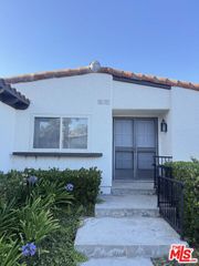 21 Oaktree Lane, Rolling Hills Estates, CA 90274