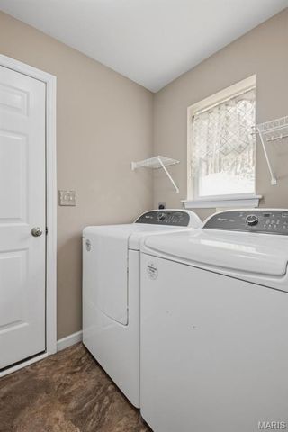 29 Great Owls Way, Winfield, MO 63389