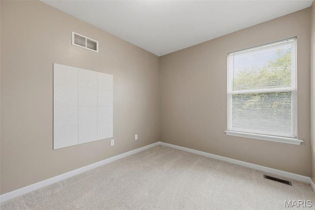 29 Great Owls Way, Winfield, MO 63389