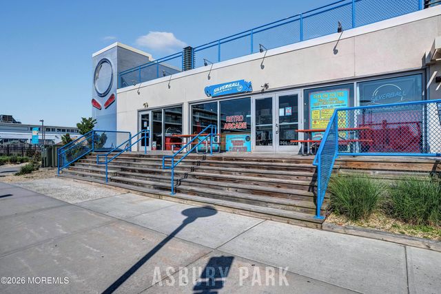 100 Cookman Avenue, Ocean Grove, NJ 07756