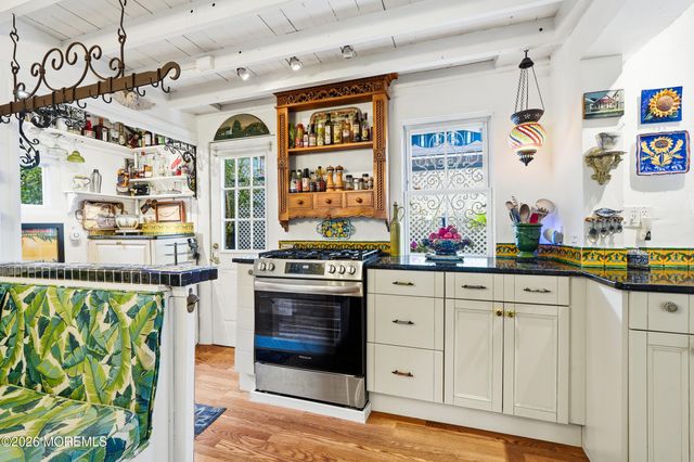 100 Cookman Avenue, Ocean Grove, NJ 07756