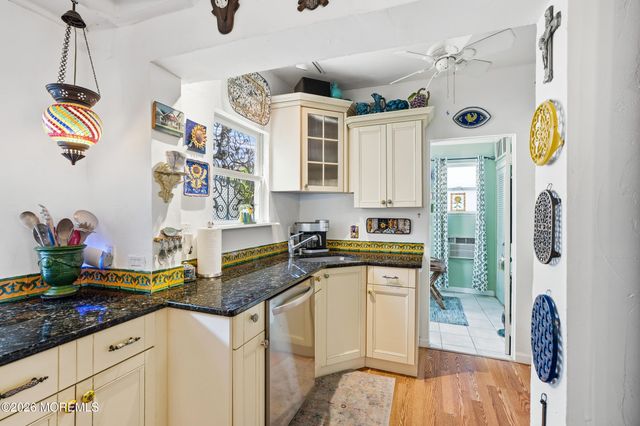 100 Cookman Avenue, Ocean Grove, NJ 07756