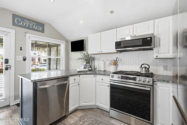 100 Cookman Avenue, Ocean Grove, NJ 07756