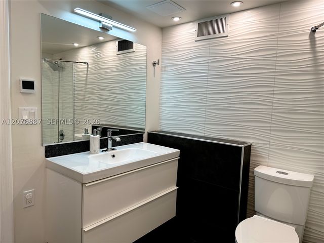 2001 Atlantic Shores Blvd 510, Hallandale Beach, FL 33009