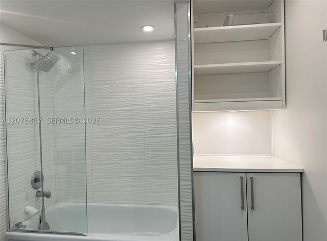 2001 Atlantic Shores Blvd 510, Hallandale Beach, FL 33009