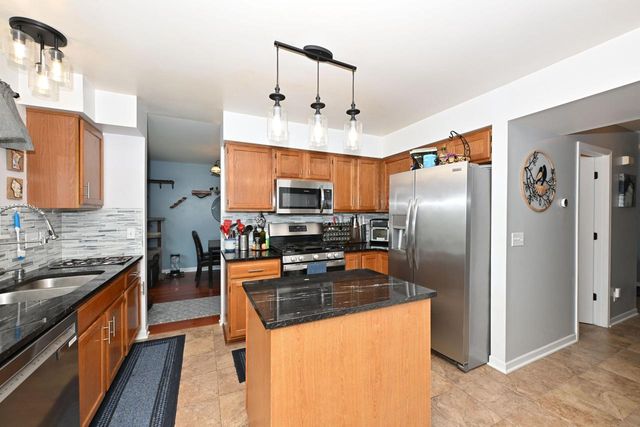 10115 69th STREET, Kenosha, WI 53142