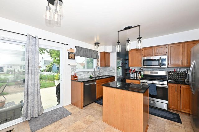 10115 69th STREET, Kenosha, WI 53142