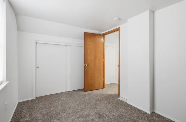 1711 W 59th Street, Davenport, IA 52806