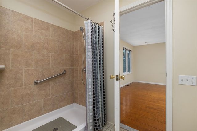 95 Nipmuc Trail B, North Providence, RI 02904