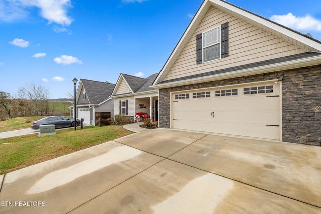 2335 Eppie Cove Lane, Knoxville, TN 37931