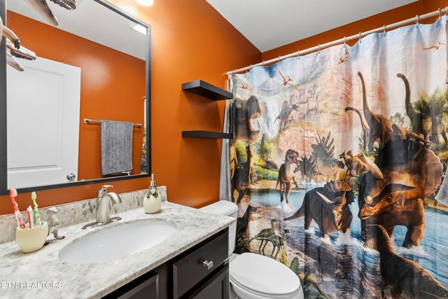 2335 Eppie Cove Lane, Knoxville, TN 37931